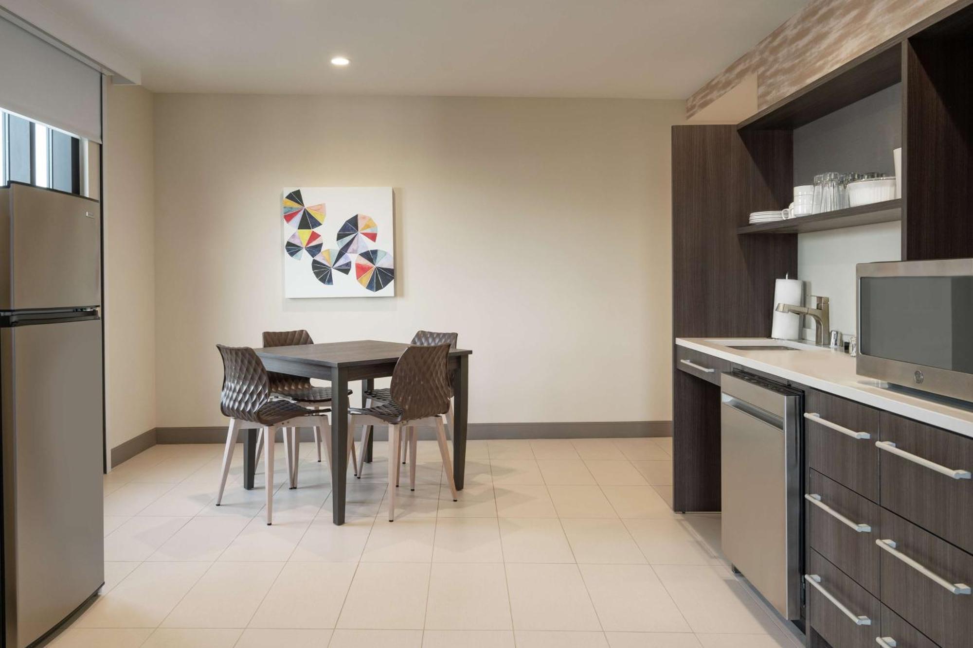 Home2 Suites By Hilton Woodland Hills Los Angeles Exterior foto
