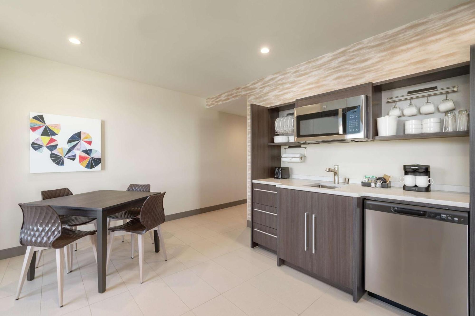 Home2 Suites By Hilton Woodland Hills Los Angeles Exterior foto